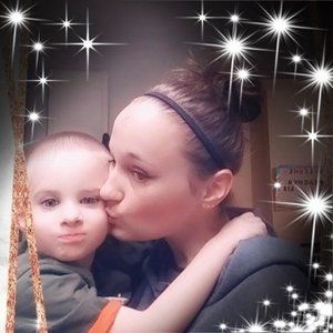 Meet your Posher, Liz